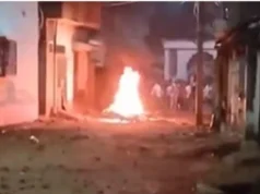 बशीरहाट में तृणमूल पार्षद के घर बमबाजी, इलाके में दहशत