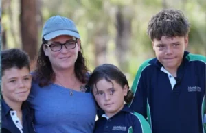 13 साल का हीरो: शार्क से भरे समुद्र में 4 किमी तैरकर मां और भाई-बहनों की बचाई जान