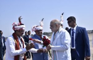 मेयर संजय पाण्डेय ने किया अमित शाह का स्वागत