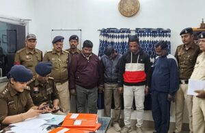 हाइवे किंग ढाबे के पास हुई लूट का सनसनीखेज खुलासा ; रतनपुर पुलिस ने चारों आरोपी गिरफ्तार कर लूटी कार-नकदी बरामद की