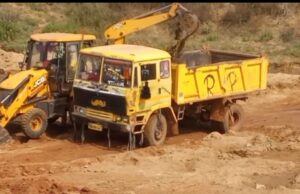 मरखंडी नदी के बनियागांव डोंगाघाट में रेत माफियाओं का कहर