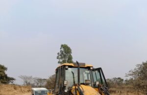 अवैध रेत गतिविधियों पर की गई कार्रवाई, 01 जेसीबी एवं 04 हाईवा जब्त