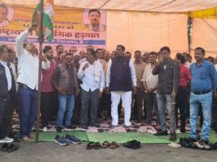 प्रकाश इंडस्ट्रीज लिमिटेड, कोटाडाबरी में एक दिवसीय राष्ट्रव्यापी औद्योगिक हड़ताल श्रमिकों ने श्रम संहिताओं की वापसी सहित विभिन्न मांगों को लेकर किया प्रदर्शन