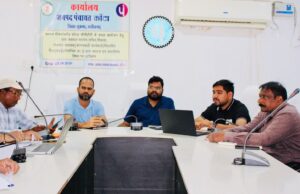 जनपद पंचायत कोंटा में प्रधानमंत्री आवास योजना की समीक्षा दूरस्थ ग्राम बंडा पहुंचे अधिकारी, 200 से अधिक निर्माणाधीन आवासों का किया निरीक्षण