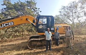 अवैध रेत उत्खनन पर की गई कार्रवाई: 02 चैन माउंटेन मशीन व 3 ट्रैक्टर जब्त