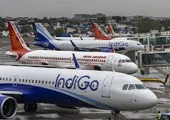 पश्चिम एशिया तनाव के बीच इंडिगो और एअर इंडिया की एडवाइजरी, कई उड़ानें अस्थायी रूप से निलंबित