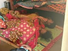 सूरजपुर में दर्दनाक हादसा: PM आवास में सिगड़ी का धुआं बना मौत का कारण, दंपती और मासूम की जान गई