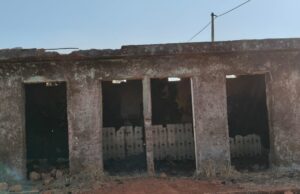 लाखों खर्च के बाद भी बेकार शौचालय, कुसमी के टाटीझरिया में स्वच्छता अभियान पर सवाल