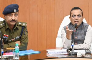 कलेक्टर-एसपी ने होली पर्व शांति एवं सौहार्द्र के साथ मनाने की अपील की