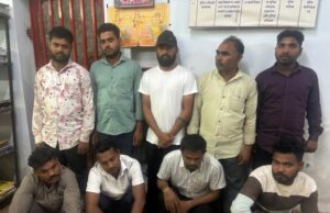 शराब दुकान के पीछे जुआ खेल रहे 09 जुआरी पुलिस के हत्थे चढ़े