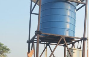 स्वच्छ भारत मिशन पर सवाल: हिंडालको का शौचालय और सौर पानी टंकी वर्षों से बिना पानी, ग्रामीण परेशान