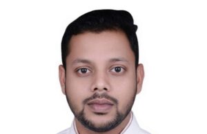 नगर पालिका परिषद दीपका वार्ड पार्षद हिमांशु देवांगन ने सड़क डामरीकरण एवं नालिया निर्माण कार्य को लेकर एस.ई.सी. एल. गेवरा महाप्रबंधक को सौपा ज्ञापन।।