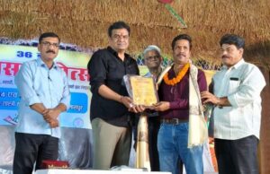 बसंत राघव को मिला बिलासा साहित्य सम्मान