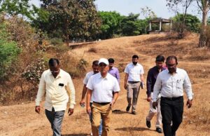 कलेक्टर ने हनुमान धारा एवं भारतीय हाथकरघा प्रौद्योगिकी संस्थान चांपा का निरीक्षण किया