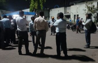 गेवरा खदान में ई & एम क्वारी के ड्राइवर बहोरन सिंह से कार्य स्थल में घुसकर अन्य ड्राइवर ने की मारपीट