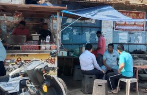 इस ‘चाय वाले’ पर गुस्सा क्यों, देश चला रहे चाय वाले पर बिफरो न