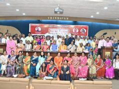 कविता के मंच को मसखरों का अड्डा न बनने दें: गिरीश पंकज