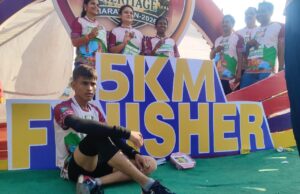 बस्तर हेरिटेज मैराथन में विजेता का अपमान