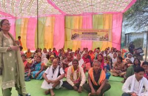 लखनपुर में रसोइयों की तीन दिवसीय हड़ताल शुरू