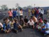 गेवरा परियोजना में विस्थापितों का विरोध तेज, खदान और पीएनसी कंपनी का काम ठप