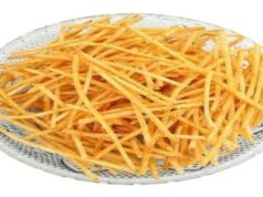 “शाम की चाय बनेगी और भी खास: घर पर बनाएं हलवाई-स्टाइल लंबे समय तक कुरकुरे रहने वाले मसालेदार आलू लच्छा”