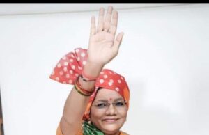 जनकपुर स्वास्थ्य केंद्र को मिली 3 नई एम्बुलेंस, विधायक रेणुका सिंह की पहल से स्वास्थ्य सेवाओं को मिला बड़ा संबल