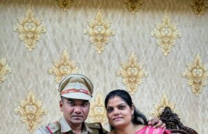 सब-इंस्पेक्टर बनकर लौटे पुष्पेन्द्र जायसवाल का भव्य स्वागत, चांपा में गूंजे बधाई के स्वर। बाजे-गाजे, पुष्पवर्षा और आत्मीय अभिनंदन के बीच गृहग्राम पहुंचने पर उमड़ा जनसैलाब।