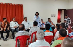 भाजपा स्थापना दिवस मनाने को लेकर आरंग मंडल का हुआ बैठक
