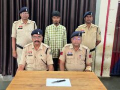 धारदार हथियार लेकर आने जाने वालो को भयाक्रांत करने वाला आरोपी चढ़ा कोतवाली जांजगीर पुलिस के हत्थे