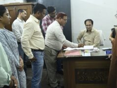 कलेक्टर ने किया जिला कोषालय का निरीक्षण