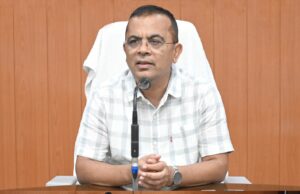 10वीं बोर्ड में उत्कृष्ट प्रदर्शन,पीएम श्री केंद्रीय विद्यालय के मेधावी विद्यार्थियों का सम्मान कलेक्टर श्री महोबे ने दी उज्ज्वल भविष्य की शुभकामनाएं
