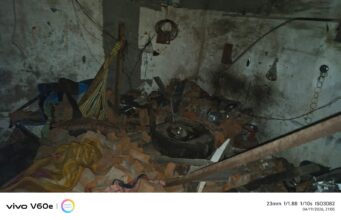 कुसमुंडा निर्माणाधीन तीसरे मंजिल की दीवार बगल के मकान ऊपर गिरा, घर में सो रहे पति पत्नी और बच्चे मलबे में दबे…