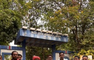 सरायपाली क्षेत्र में ठेकेदारों द्वारा श्रमिको का शोषण ड्राइवर मजदूरो ने खोल मोर्चा, एसईसीएल सीएमडी को दी गई अंतिम चेतावनी