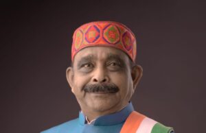 स्वास्थ्य सेवाएं बाहरी एजेंसियों को सौंप रही है भाजपा सरकार: लखेश्वर बघेल