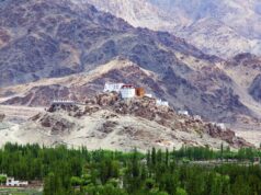 गर्मी से बचने का परफेक्ट ठिकाना: Leh-Ladakh, जहां एडवेंचर और नेचर का मिलेगा अनोखा मज़ा