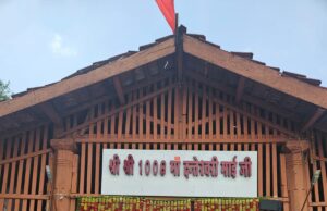 मां दंतेश्वरी ने सुन ली अपने बेटे संतोष की पुकार, शीश झुकाने पहुंचे सांसद संतोष पांडे