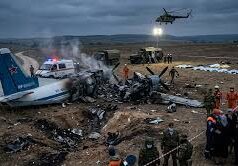 क्रीमिया में बड़ा सैन्य विमान हादसा: रूसी An-26 पहाड़ी से टकराकर क्रैश, 29 लोगों की दर्दनाक मौत; तकनीकी खराबी की आशंका, जांच जारी