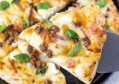 बासी रोटी का कमाल: 5 मिनट में बनाएं सुपर टेस्टी, क्रिस्पी और चीज़ी रोटी पिज्जा – बच्चों से लेकर बड़ों तक सबका फेवरेट!