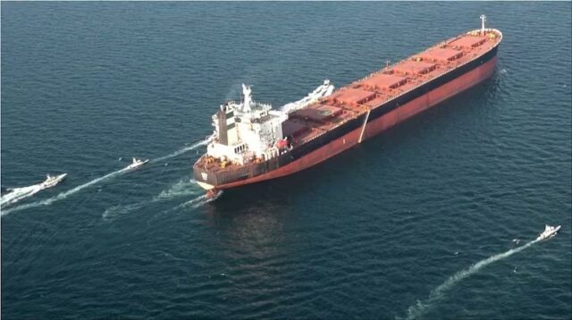 e046f4b4-1b09-4fb4-82b0-99dcd3fcbecc