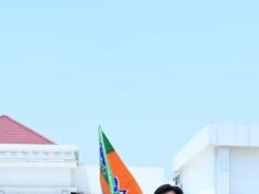 भारतीय जनता पार्टी के 47वें स्थापना दिवस पर कैबिनेट मंत्री गुरु खुशवंत साहेब ने भाजपा ध्वज फहरा कर दी बधाई