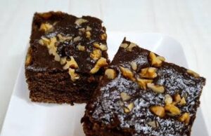 अब बेकरी जाने की जरूरत नहीं, घर पर ही बनाएं परफेक्ट चॉकलेट ब्राउनी इस आसान तरीके से