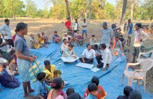 ग्राम दुरधा में बस्तर मुन्ने सैचुरेशन शिविर का निरीक्षण, अधिकारियों ने दिए आवश्यक निर्देश