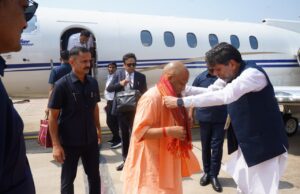 मां दंतेश्वरी की पावन धरा बस्तर पहुंचे उप्र के मुख्यमंत्री योगी आदित्यनाथ का भाजपा प्रदेश अध्यक्ष किरण सिंह देव ने किया भव्य आत्मीय स्वागत