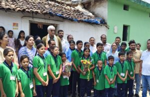 वरिष्ठ कांग्रेस नेता टी एस सिंह देव से प्रांजल विशेष स्कूल के दिव्यांगजन बच्चों ने की सौजन्य मुलाकात ….