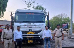 रेत के अवैध परिवहन पर कार्रवाई, 6 हाइवा एवं 3 ट्रैक्टर जब्त