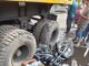 कुसमुंडा में सड़क का गड्ढा बना काल, SECL कर्मी की ट्रेलर से कुचलकर मौत, हादसे के बाद स्थानीय लोगों में आक्रोश, सड़क मरम्मत की मांग
