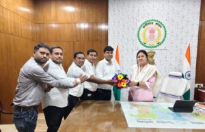 नव पदस्थ कलेक्टर का छग कर्मचारी अधिकारी फेडरेशन ने किया अभिनंदन …