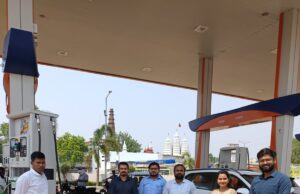 जिले में पेट्रोल-डीजल का पर्याप्त स्टॉक उपलब्ध घबराहट में खरीदारी नहीं करने कलेक्टर ने की अपील