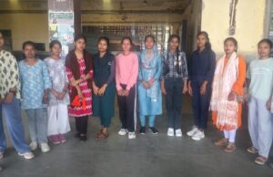 विश्व हिंदू परिषद दुर्गावाहिनी शौर्य प्रशिक्षण वर्ग के लिए गौरेला-पेंड्रा-मरवाही से 13 बहनें बिलासपुर रवाना
