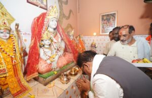 सुशासन तिहार के दौरान मुख्यमंत्री श्री विष्णुदेव साय पहुंचे कोसला धाम